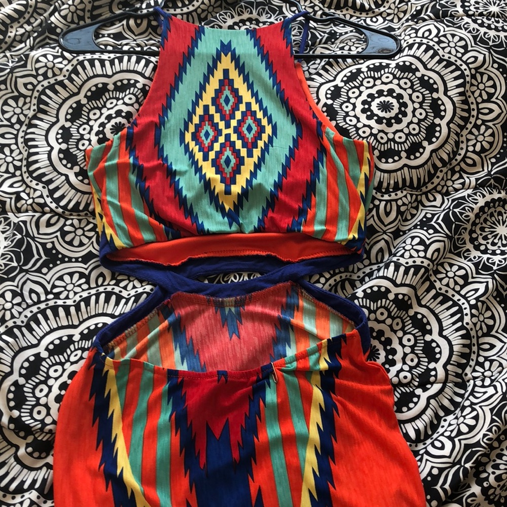 Dress - Picture 3 of 3